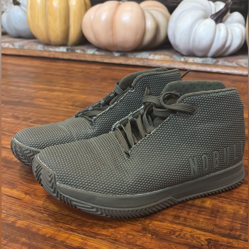 NOBULL Sneakers